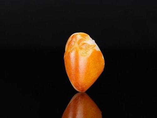 为什么收藏家如此喜欢红皮籽料 揭开红皮籽料价格昂贵的真相